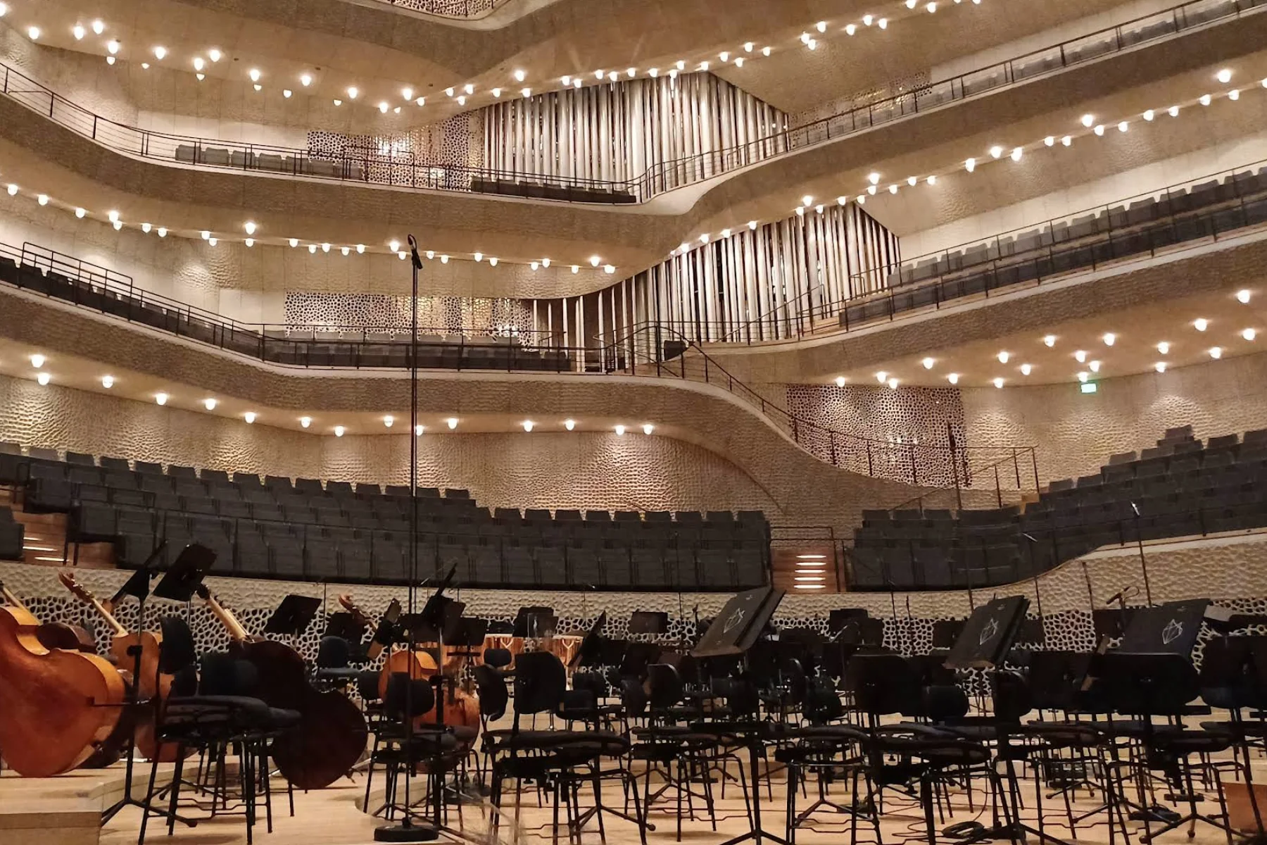 Interior of the Elbphilharmonie's Grand Hall showing the distinctive acoustic design